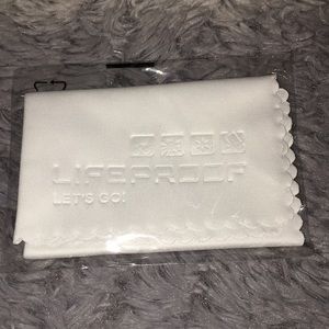 Life proof screen cloth cleaner